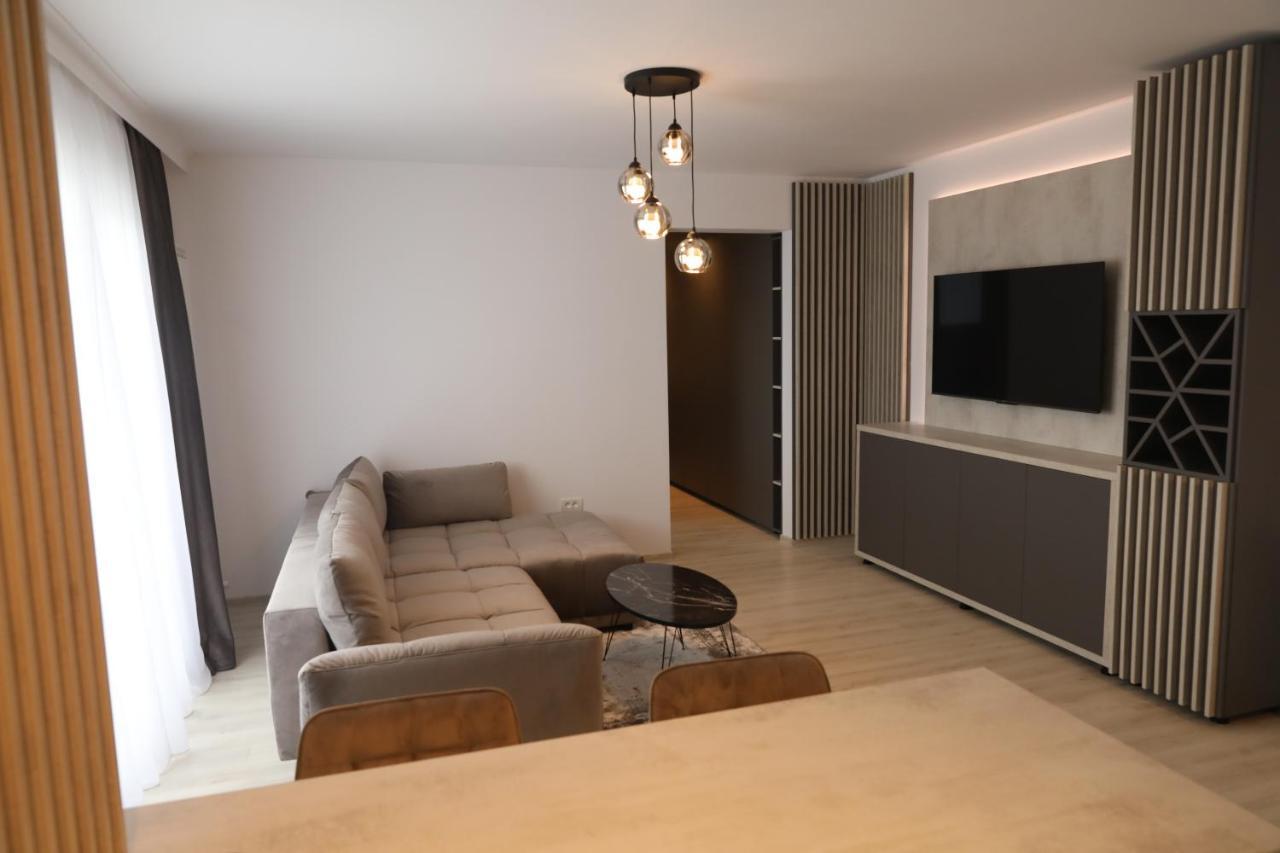 Top Studio Braşov Buitenkant foto