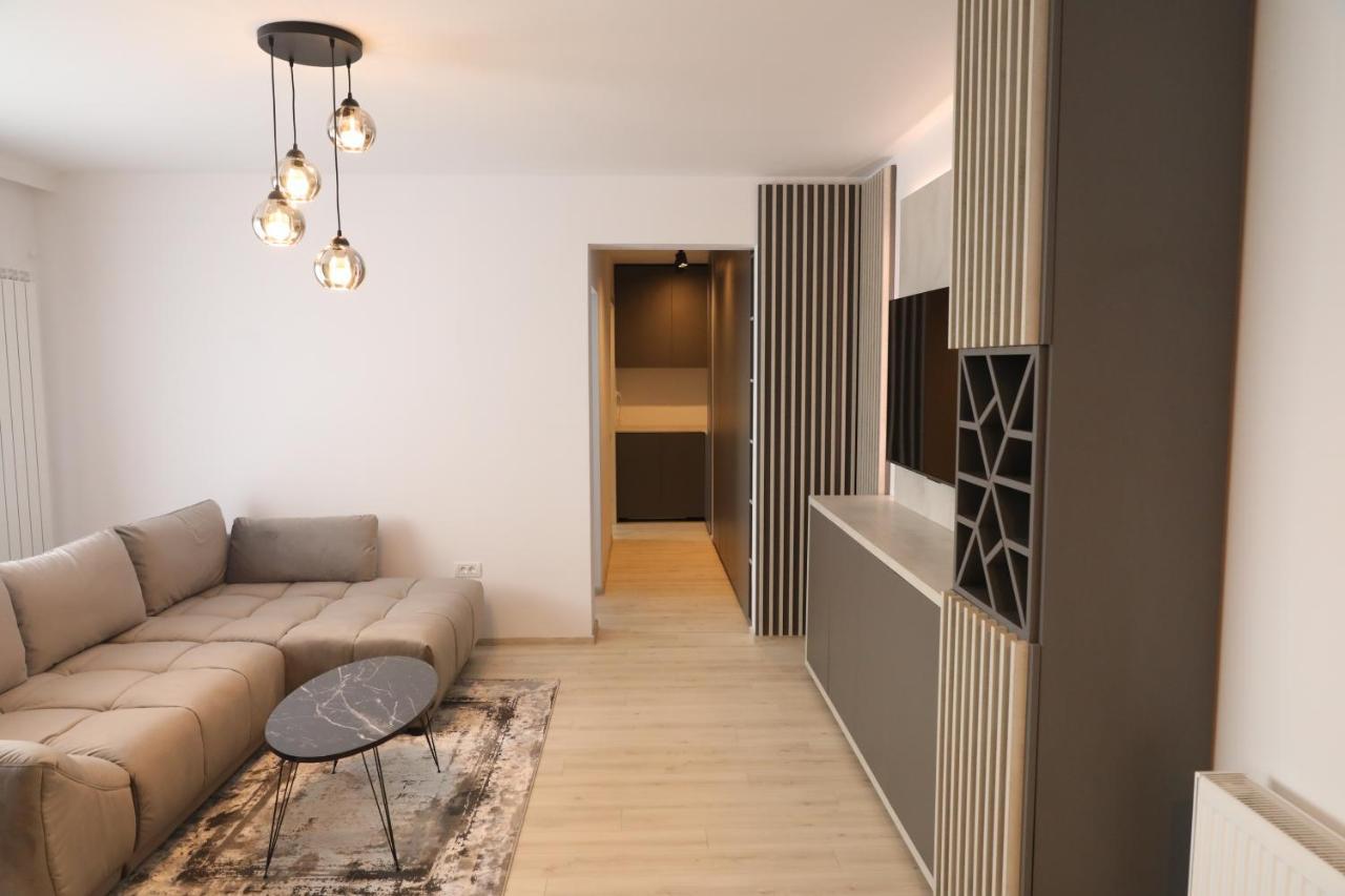 Top Studio Braşov Buitenkant foto