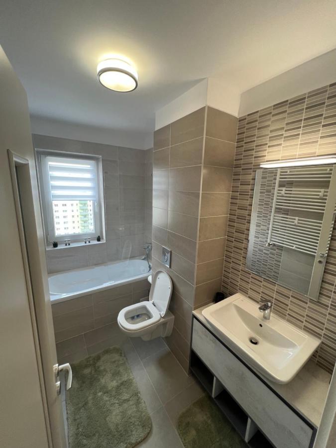 Top Studio Braşov Buitenkant foto